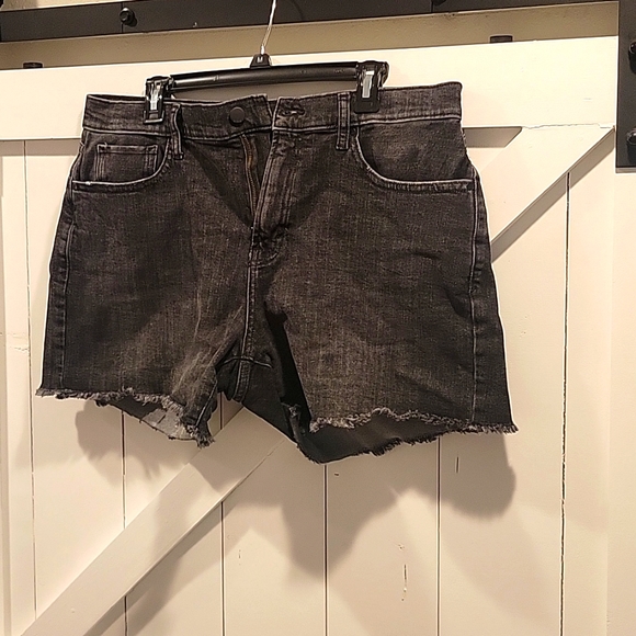 Ana shorts - Picture 1 of 2